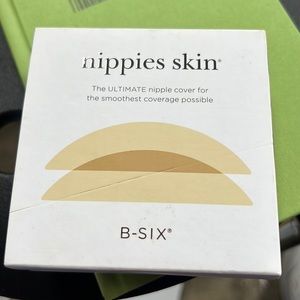 New in box - B-Six Nippies Skin Adhesive - Women's - crème color